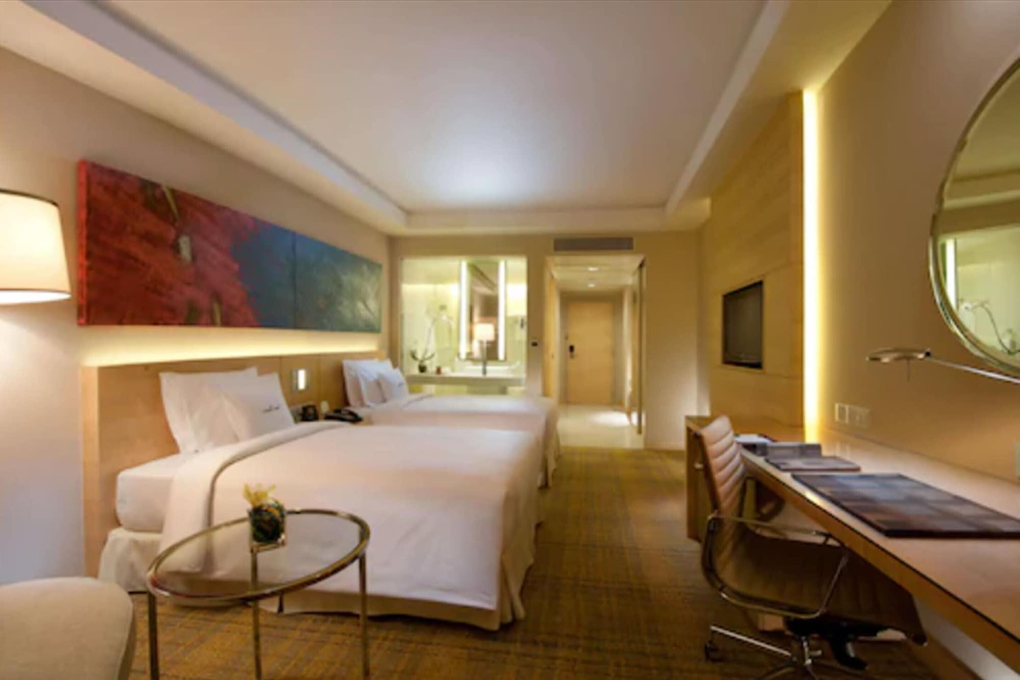 Doubletree By Hilton Hotel 5*